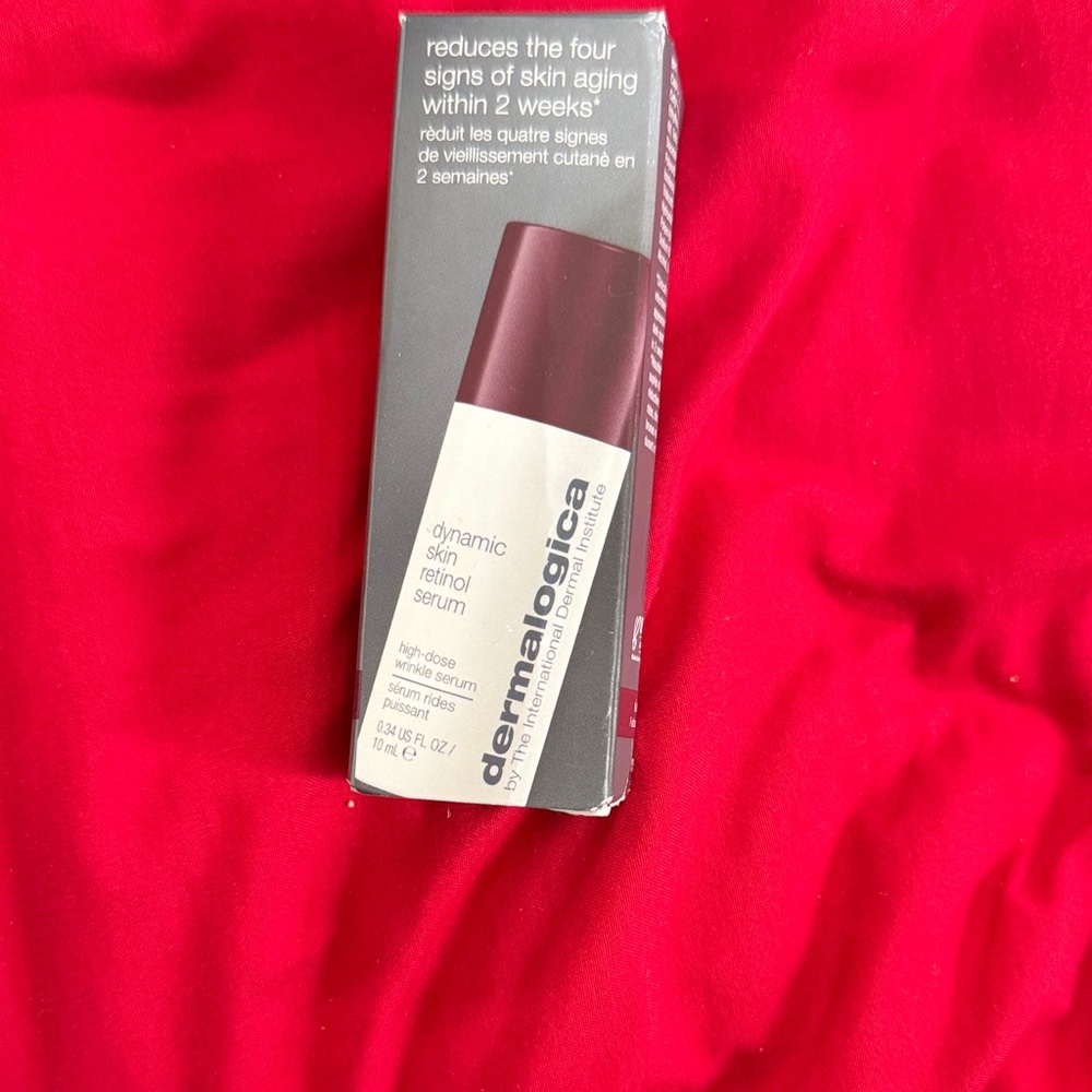 Dermalogica Dynamic Skin Retinol Serum - Red and White